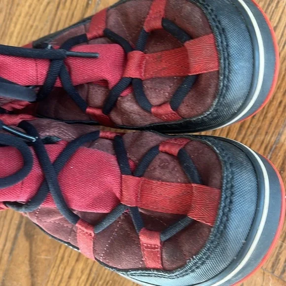 Sorel Boots Size 7.5 - Picture 9 of 9